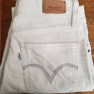 Levis Jeans